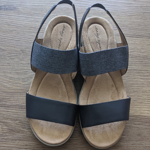 Easy Spirit Navy Kaffi Slingback Wedge Sandal - Picture 1 of 9